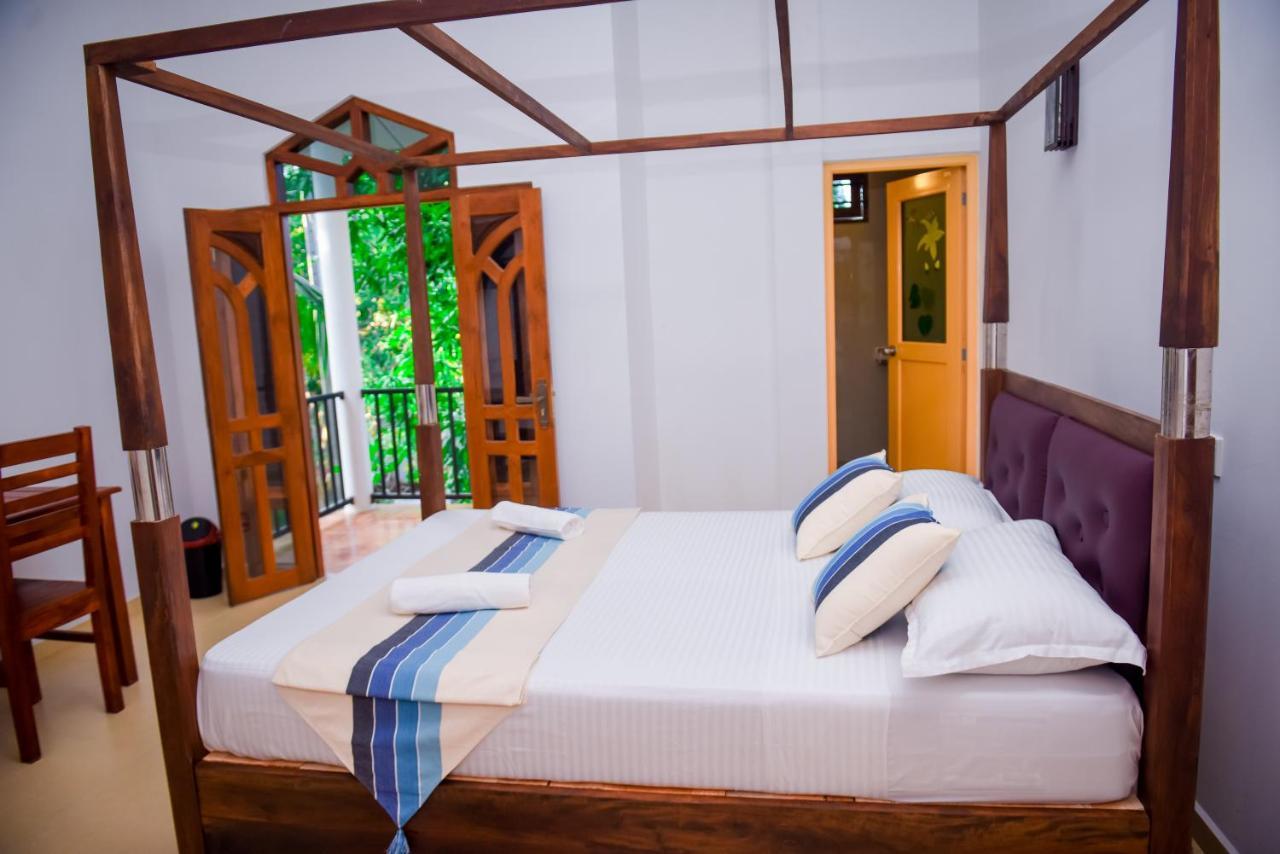 Double Lake View Tissa & Safari Tissamaharama Ngoại thất bức ảnh